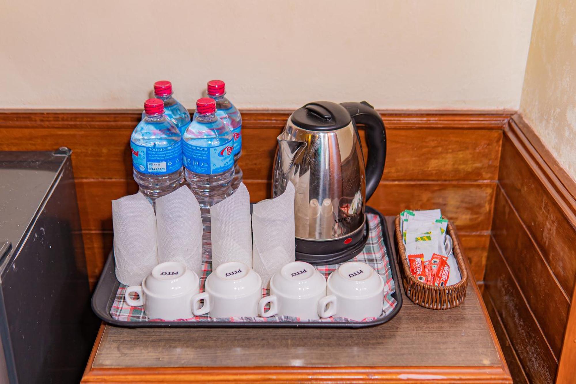 Hotel Crystal Palace Pokhara Ngoại thất bức ảnh